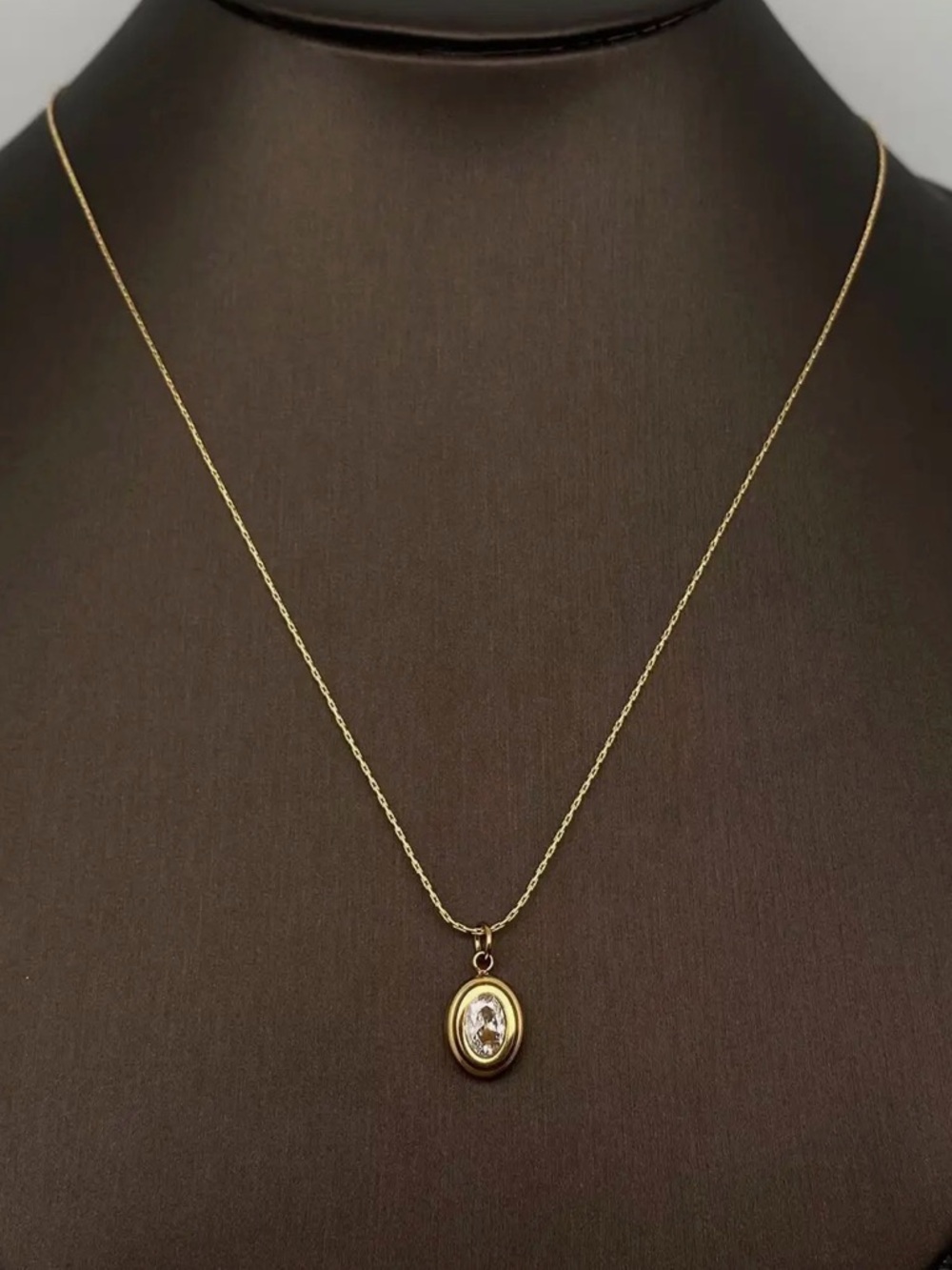 Oval Zircon Necklace | 18K Gold Plated | Minimal | Everyday Luxe